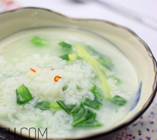 油麥菜怎么做給寶寶吃？油麥菜要焯水嗎