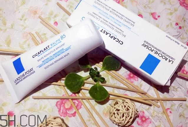 理膚泉b5有激素嗎？理膚泉b5有100ml的嗎？
