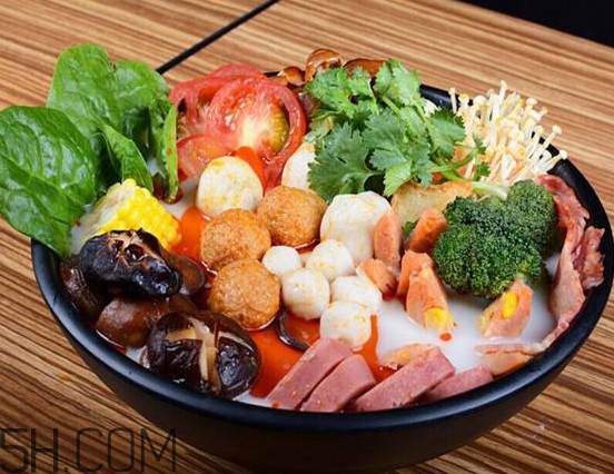 關(guān)東煮利潤(rùn)高嗎？關(guān)東煮和麻辣燙的區(qū)別