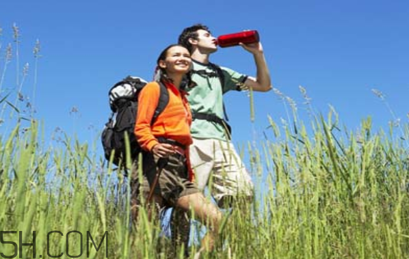 爬山帶什么干糧好？夏天爬山注意事項