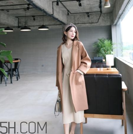 雙面羊絨大衣能熨燙嗎？雙面羊絨大衣怎么熨燙？