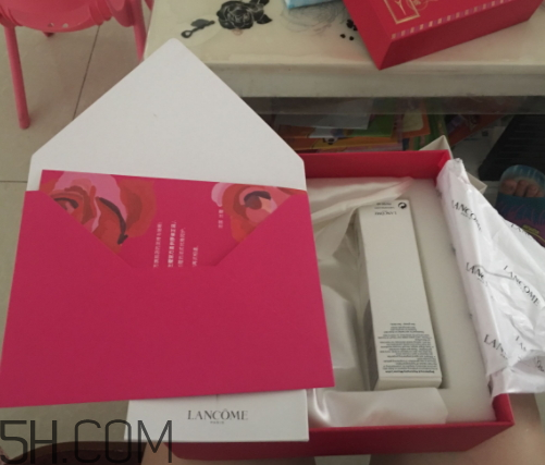蘭蔻臻白清爽泡沫美容液多少錢？怎么樣？