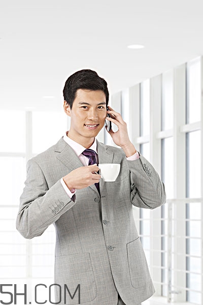 膽結(jié)石為什么晚上疼？膽結(jié)石為什么會(huì)腹脹？