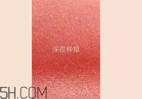 錦鯉色口紅是什么顏色？錦鯉色口紅試色
