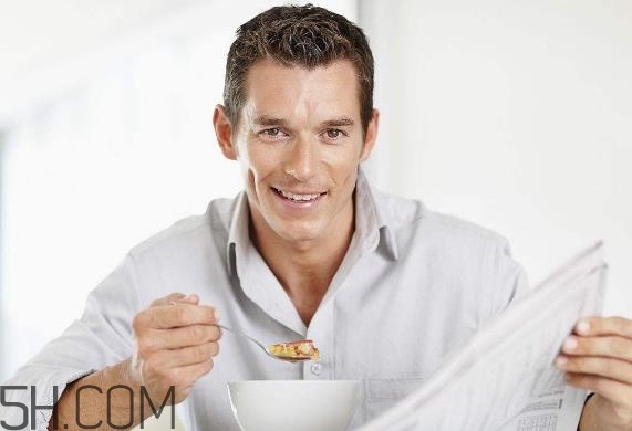 肺氣腫可以吃西洋參嗎？肺氣腫可以吃三七粉嗎？