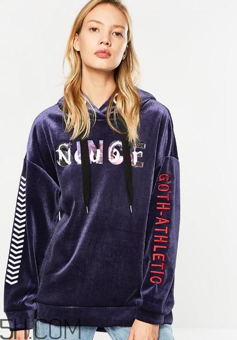 ca的衣服貴嗎？ca衣服什么價位？