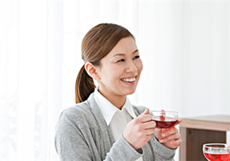 肺氣腫會引起胸痛嗎？肺氣腫會引起腳腫嗎？