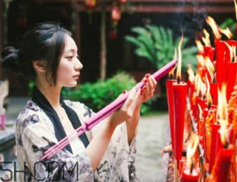 重陽(yáng)節(jié)可以燒香嗎？九月九給佛家上供嗎？