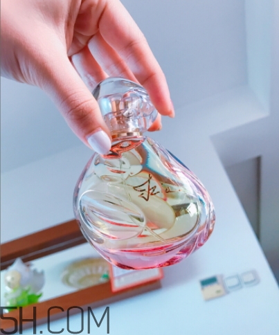 sisley izia伊莎香水多少錢？希思黎izia香水專柜價格
