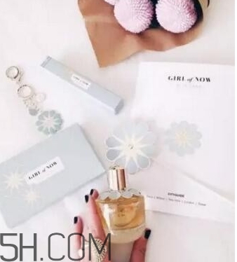 elie saab girl of now香水怎么樣？girl of now香水好聞嗎