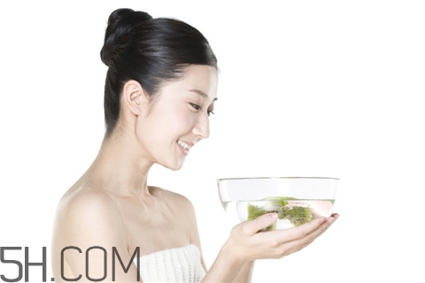 青春痘可以用酒精嗎？青春痘可以用硫磺皂嗎？