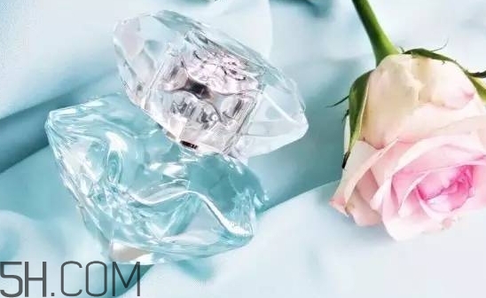 萬寶龍lady emblem香水好聞嗎？萬寶龍lady emblem藍(lán)鉆香水價格
