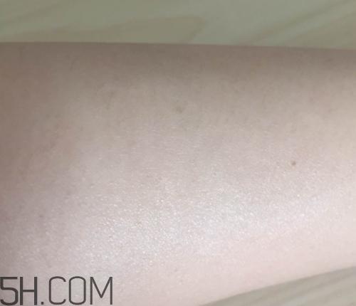 初之印修容氣墊CC霜怎么樣？多少錢？