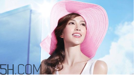 安耐曬各種顏色瓶子的區(qū)別？防曬霜可以直接涂在臉上嗎？