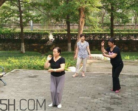 八段錦能治什么??？太極拳八段錦五禽戲哪一種最好