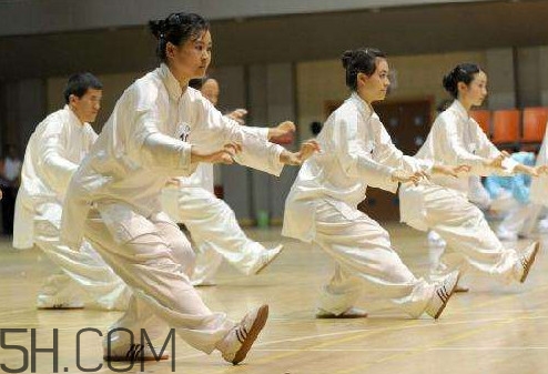 八段錦是誰創(chuàng)立的？八段錦什么時(shí)候練最好