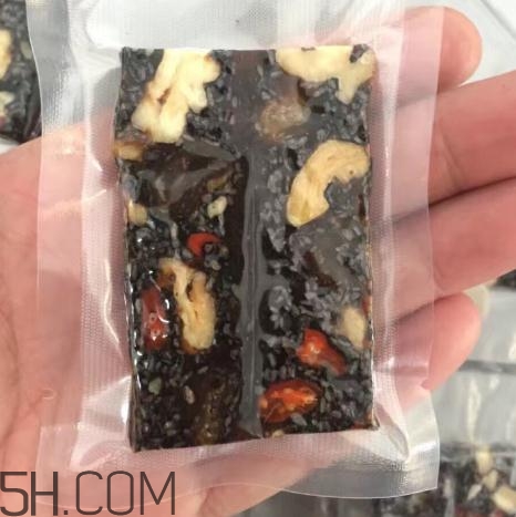 東阿阿膠可以空腹吃嗎？東阿阿膠吃了會發(fā)胖嗎？