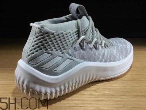 adidas dame 4利拉德母校配色實物什么樣？