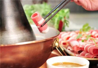 涮羊肉調(diào)料怎么調(diào)好吃？涮羊肉的麻醬怎么調(diào)？
