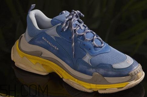 balenciga triple s ssense獨(dú)占配色多少錢_在哪買？