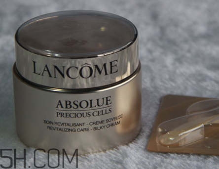 三大貴婦面霜比較_la prairie、Lamer和蘭蔻修復(fù)面霜比較