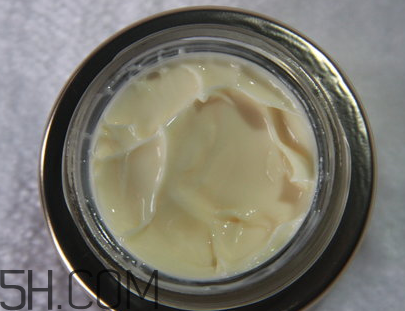 三大貴婦面霜比較_la prairie、Lamer和蘭蔻修復(fù)面霜比較