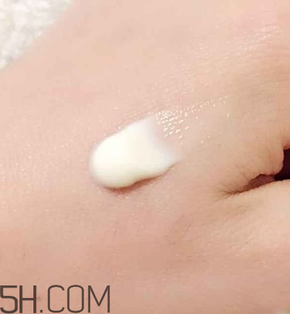 三大貴婦面霜比較_la prairie、Lamer和蘭蔻修復(fù)面霜比較