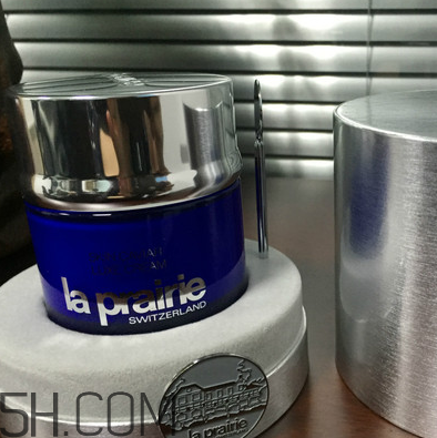 三大貴婦面霜比較_la prairie、Lamer和蘭蔻修復(fù)面霜比較