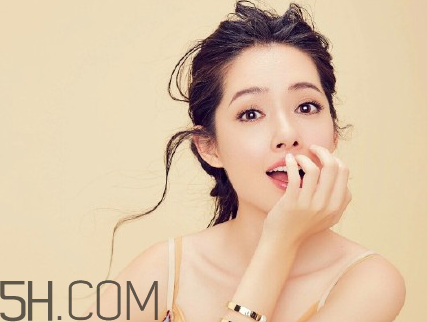 國內(nèi)合格又好用的化妝品有哪些？超詳細(xì)的化妝步驟