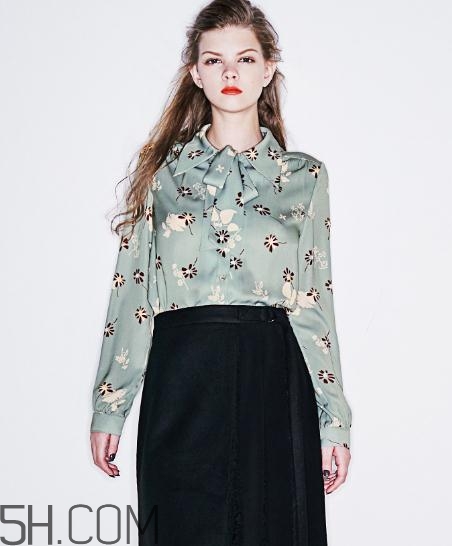曼婭奴屬于幾線牌子？曼婭奴的衣服什么檔次？