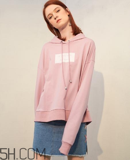 闊色衣服質(zhì)量好嗎？闊色有實(shí)體店嗎？