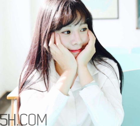 btw什么意思？女生說btw是什么意思？