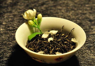 茉莉花茶是綠茶嗎？茉莉花茶什么時(shí)候喝最好