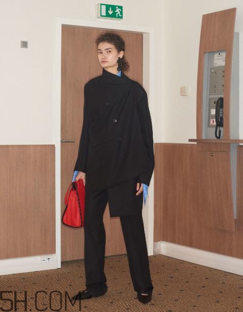 balenciaga巴黎世家2018度假系列怎么樣_好看嗎？