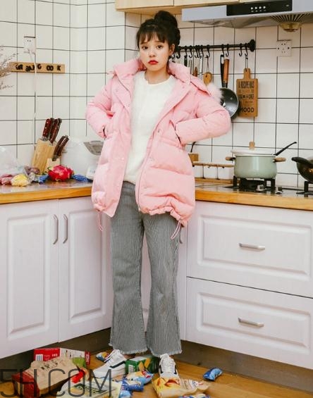 粉色羽絨服怎么搭配？粉色羽絨服搭配圖片