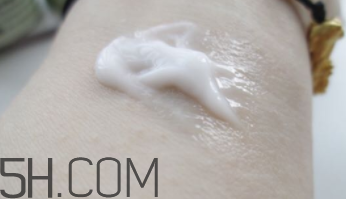 悅木之源維C精華霜怎么樣？悅木之源維C精華霜好用嗎？