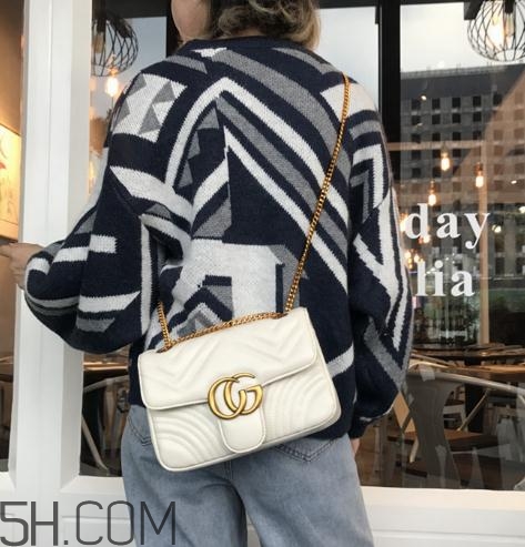 白色包包變黃了怎么辦？白色包包黑了怎么清洗？