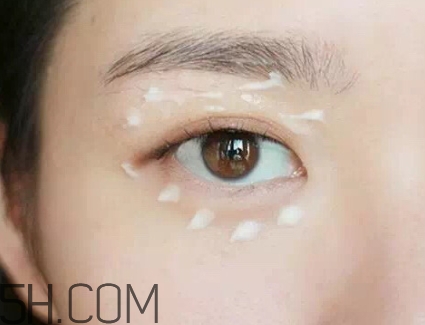 佰草世家眼霜怎么樣？佰草世家眼霜好用嗎？