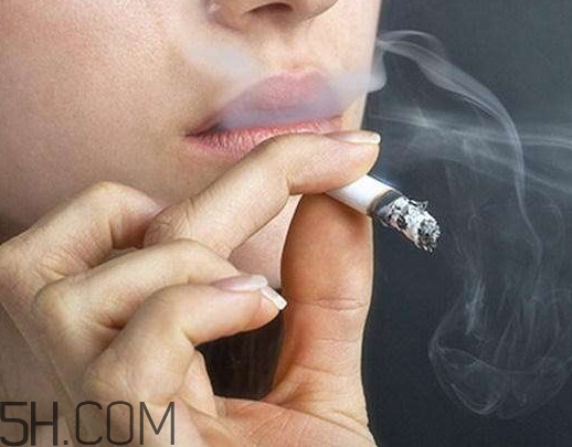 經(jīng)常吸二手煙吃什么好？怎樣減少二手煙的吸入