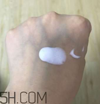 絲塔芙保濕潤膚乳嬰兒能用嗎？絲塔芙潤膚乳怎么樣？