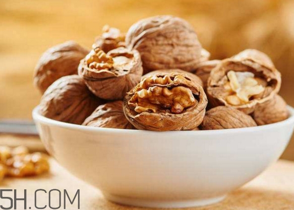 支氣管炎吃什么食物好？急性支氣管炎的癥狀
