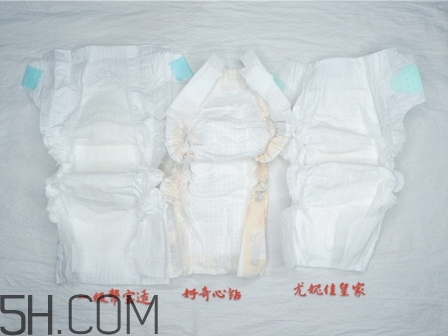 幫寶適好奇心鉆裝尤妮佳皇家紙尿褲哪個(gè)好_對(duì)比評(píng)測(cè)