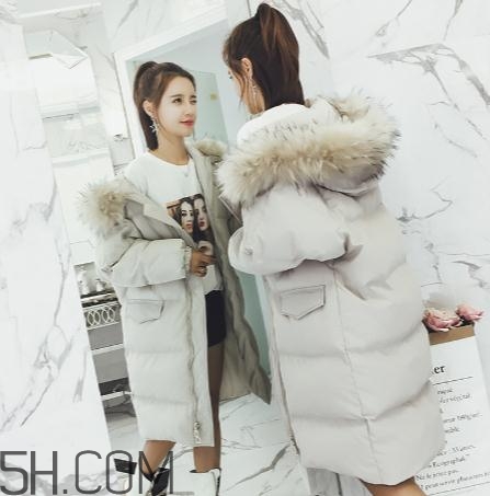 羽絨服可以暴曬嗎？羽絨服曬掉色了怎么辦？