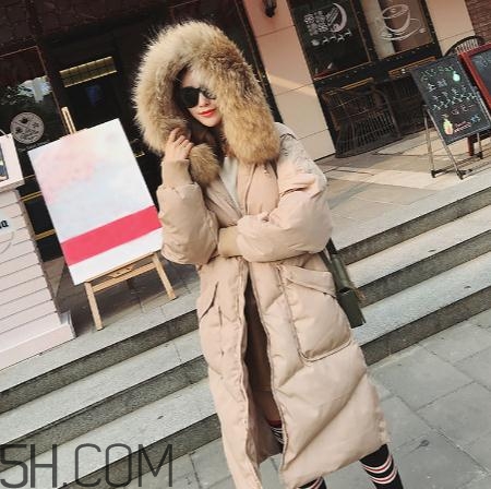 羽絨服會越穿越松嗎？羽絨服會越穿越大嗎？