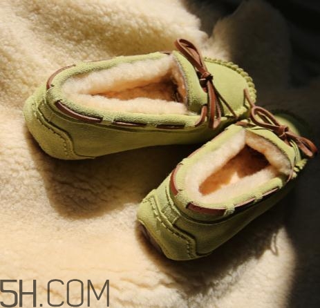 豆豆鞋買(mǎi)大點(diǎn)還是小點(diǎn)？豆豆鞋買(mǎi)大了怎么辦？