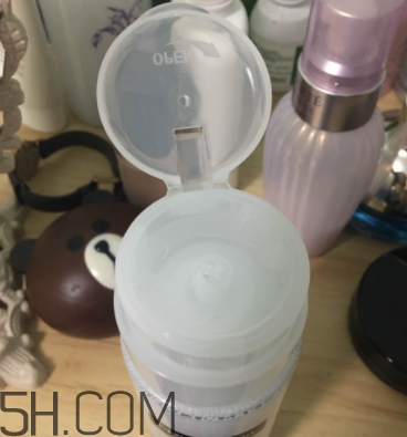 露得清卸妝水好用嗎？露得清卸妝水怎么樣？