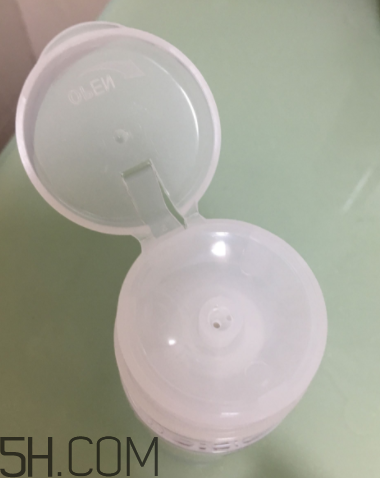 露得清卸妝水怎么用？露得清卸妝水多少錢？