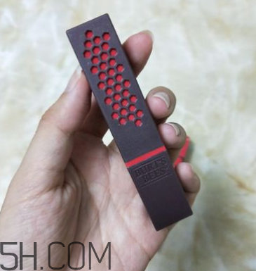 小蜜蜂口紅孕婦能用嗎？小蜜蜂口紅怎么樣？