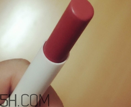 蒂詩顏口紅有毒嗎？蒂詩顏口紅安全嗎？