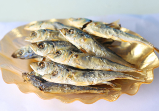 咸魚(yú)是不是海鮮？咸魚(yú)是不是咸水魚(yú)？